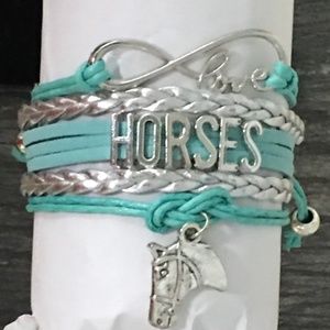 Girls Horse Charm Bracelet, Horse Lovers Jewelry